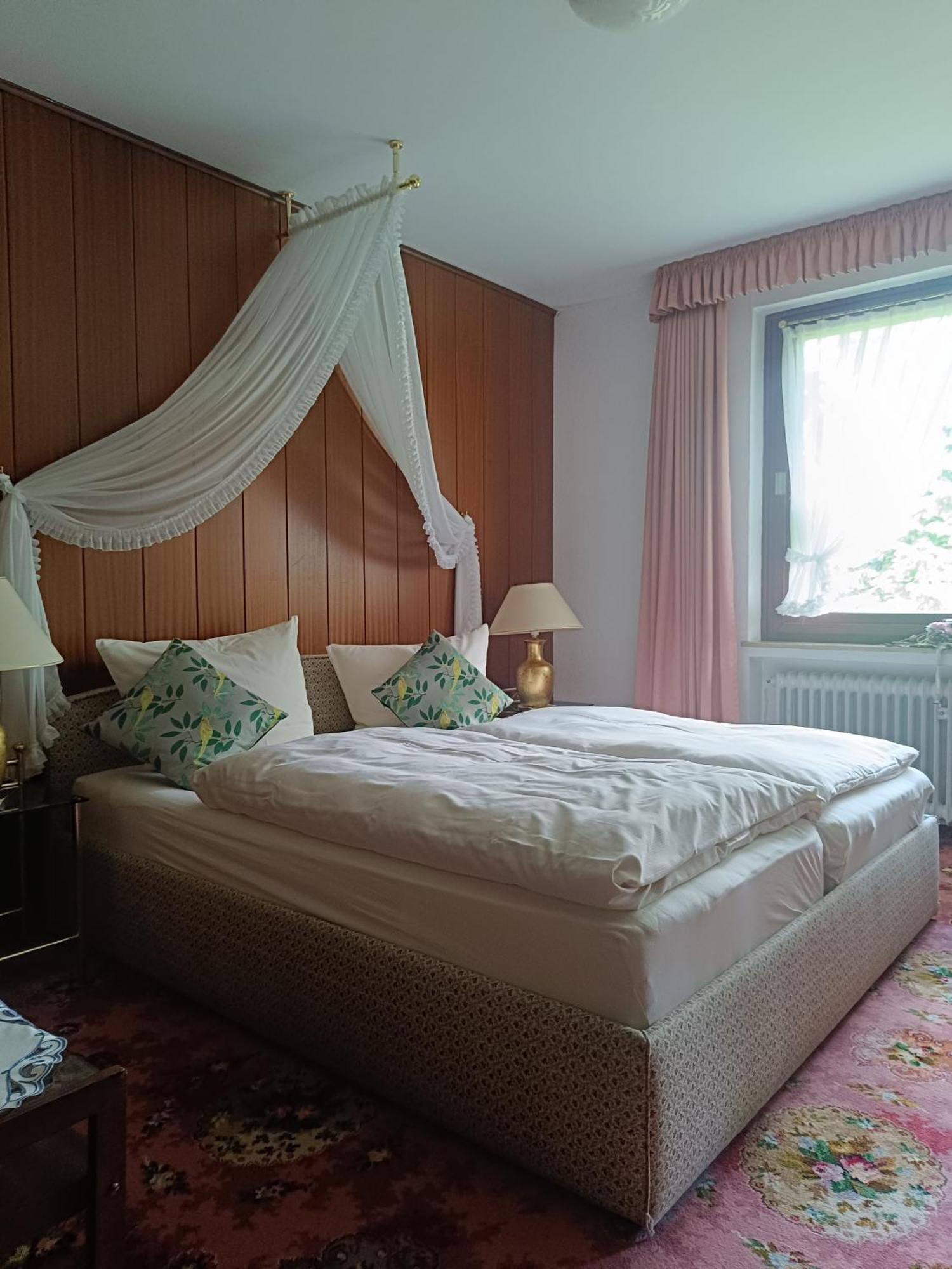 Wellness Und Romantik Hotel Helmboldt باد ساخسا المظهر الخارجي الصورة