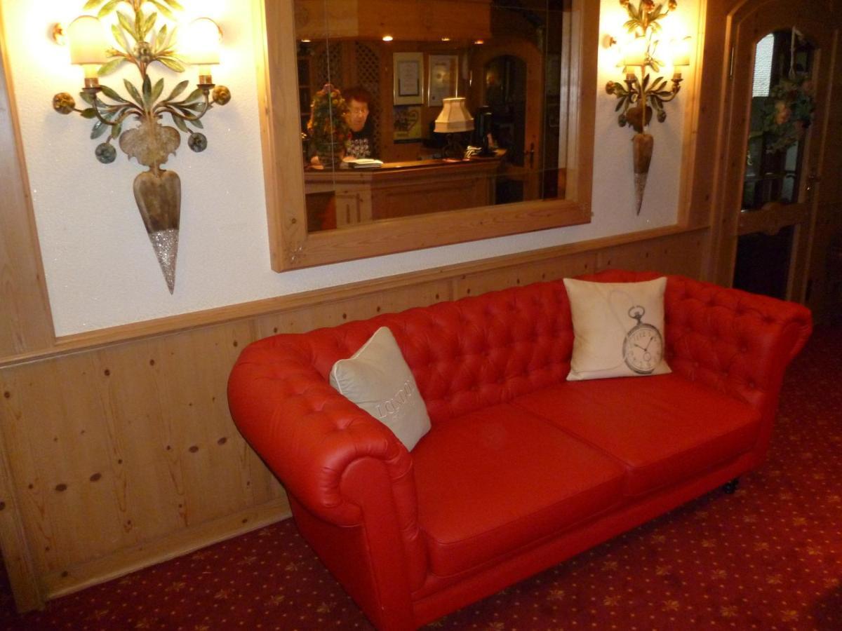 Wellness Und Romantik Hotel Helmboldt باد ساخسا المظهر الخارجي الصورة