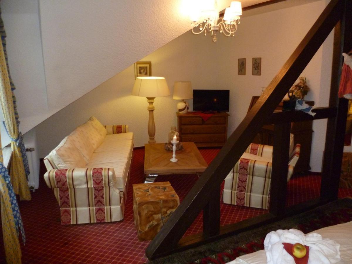 Wellness Und Romantik Hotel Helmboldt باد ساخسا المظهر الخارجي الصورة